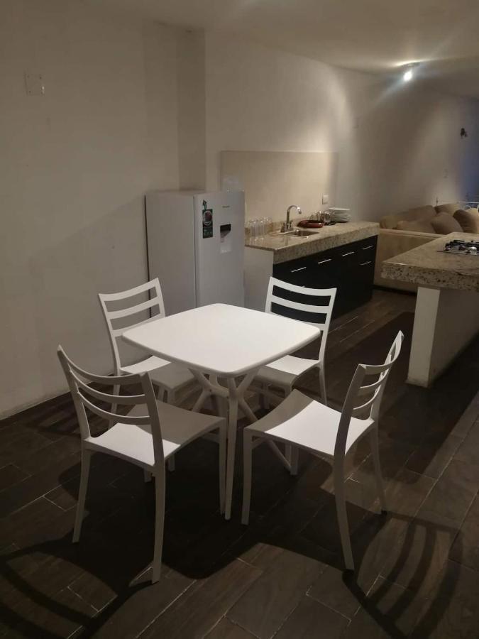 Апартаменты Exelentes Departamentos Y Lofts En El Centro De La Ciudad De Тесьютлан Экстерьер фото